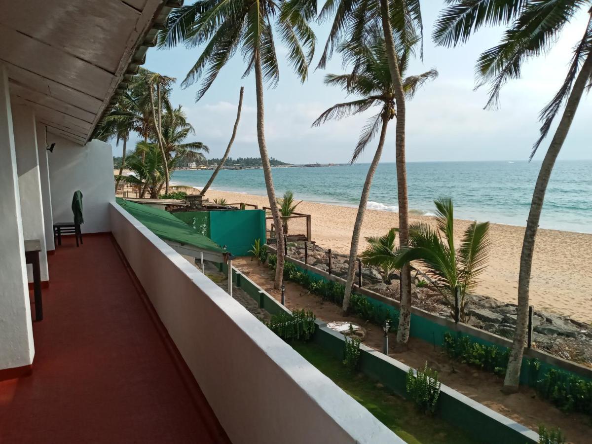 New Seaside Inn Hikkaduwa Ngoại thất bức ảnh