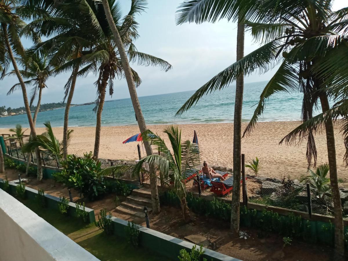 New Seaside Inn Hikkaduwa Ngoại thất bức ảnh