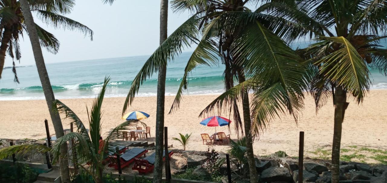 New Seaside Inn Hikkaduwa Ngoại thất bức ảnh